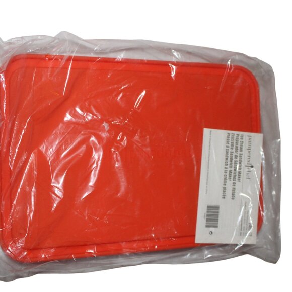 Pampered Chef Ice Cream Sandwich Maker, NIB, Sealed Never Opened FUN FOR KIDS! - Picture 3 of 4